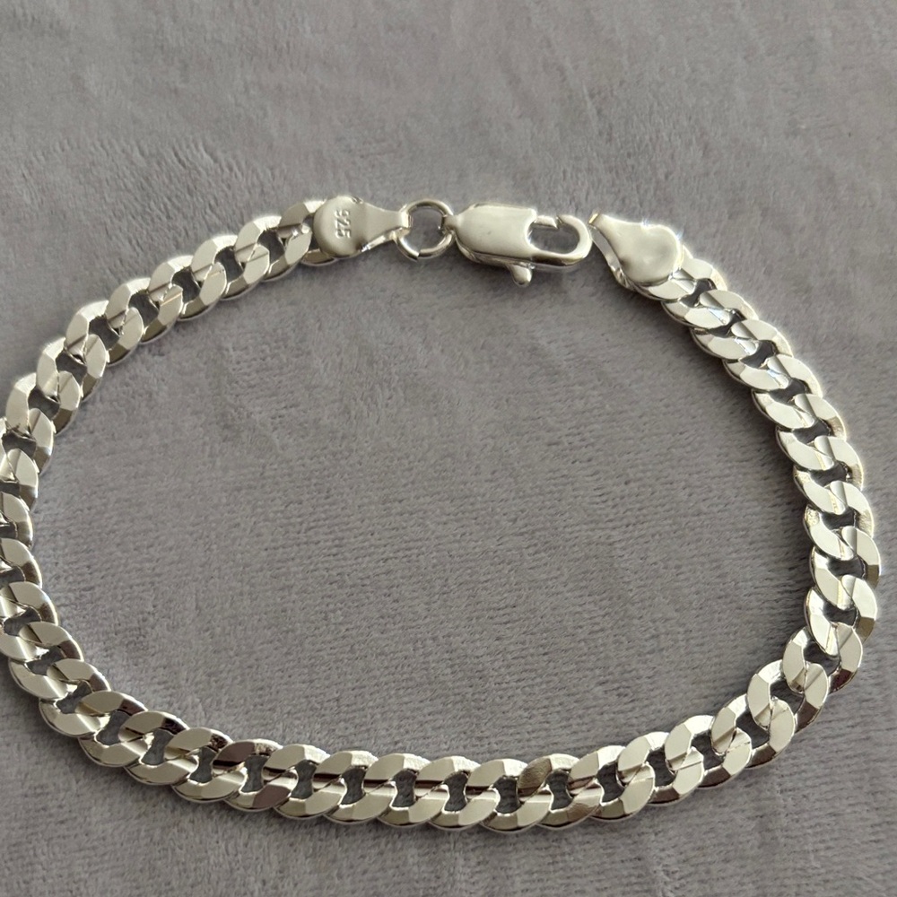 Elegant Silver Men's Chain Bracelet